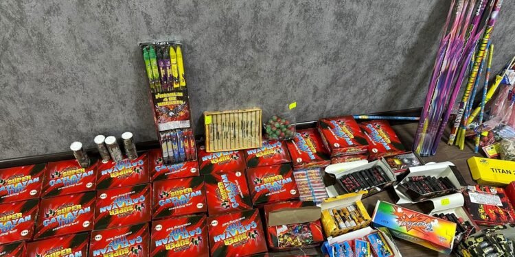 Son iki gündə pirotexniki vasitələr satan 8 nəfər saxlanılıb