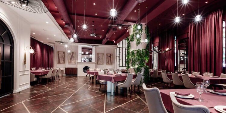 Bakıda məşhur restoranda bədbəxt HADİSƏ - yaralanan var