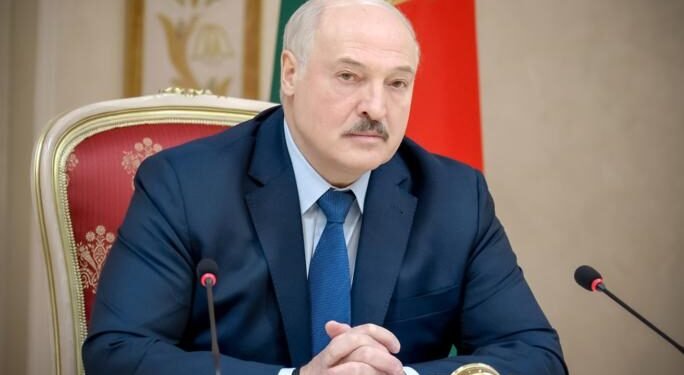 "Sərhədlərimizdə vəziyyət sakitləşmir" - Lukaşenko