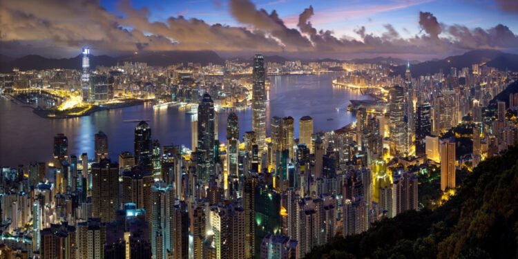 Konsul: Honq Konq Rusiyaya qarşı sanksiyalara qoşulmur