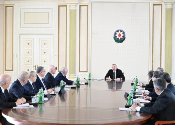 Prezidentin sədrliyi ilə müşavirə keçirildi