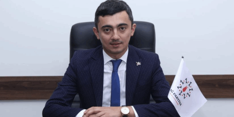 “Putinə “dur” deyən dünya Trampa da eyni reaksiyanı verməlidir” - Siyasi şərhçi