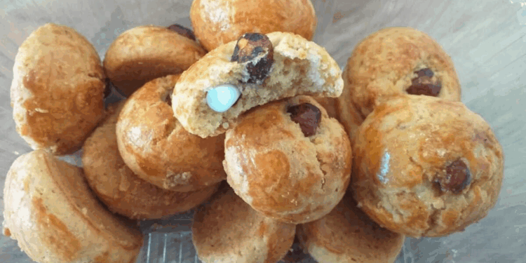 “Araz"dan alınan şirniyyatdan plastik qapaq çıxdı - FOTO