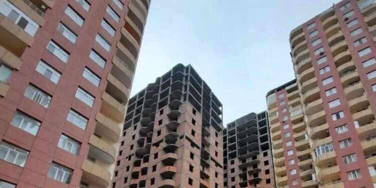 Binalarda komendant özbaşınalığı: Pullar necə xərclənir?