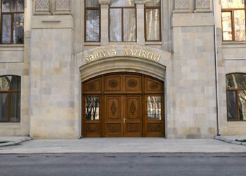 SN: Qarlı havaya görə 15 nəfər xəsarət alıb