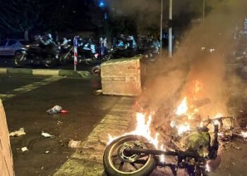 İranda aksiya iştirakçılarının məhkəmələri açıq keçiriləcək