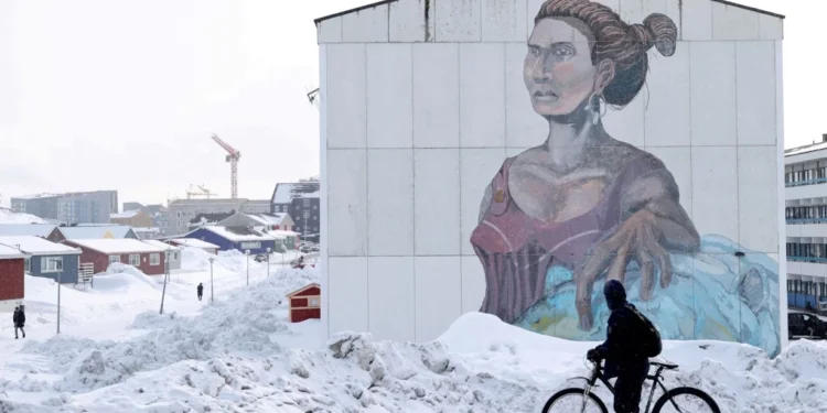 Qrenlandiyanın bədbəxt İnuit xalqı və Amerikanın gizli bazası