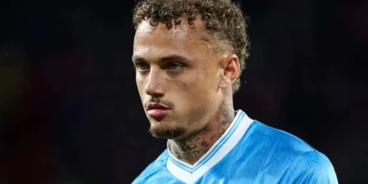 Niderland millisinin üzvü "Qalatasaray"a keçir