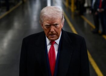 Tramp Ağ Evdə görüş keçirdi – ABŞ İrana hücum edəcək