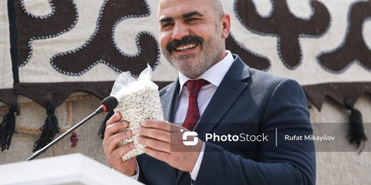 “Okuklu Holding”in qanunsuz tikinti cəhdi polis tərəfindən dayandırıldı - FOTOLAR
