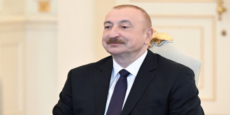 Prezident müşavirə keçirdi