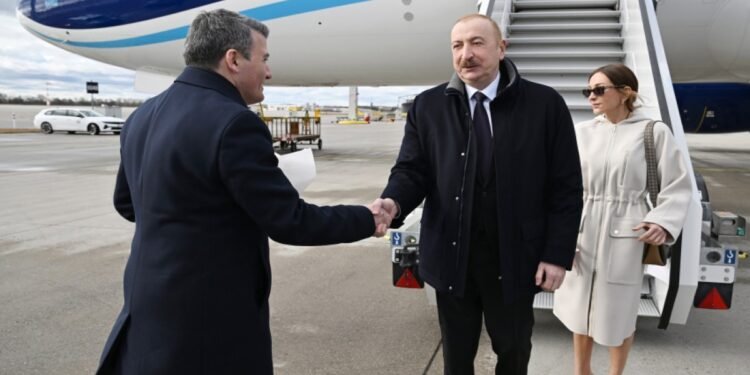 Prezident Almaniyaya səfərə gedib - FOTOLAR