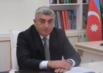 İcra başçısı köməkçisini işdən çıxarıb şəhərə “mer” təyin etdi