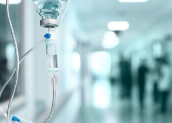 Məktəbdə kütləvi zəhərlənmə: 10-a yaxın şagird xəstəxanaya yerləşdirildi