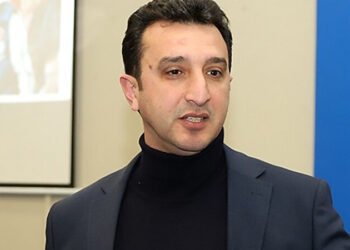 Cahangir Həsənzadə vəzifədən uzaqlaşdırıldı