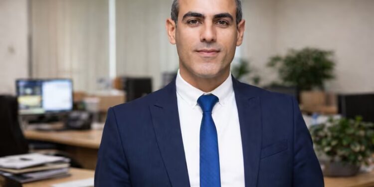 Prezidentin təltif etdiyi Zəka Talıbov kimdir?