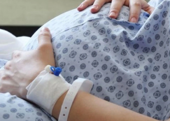 8 aylıq hamilə xəstəxanada öldü