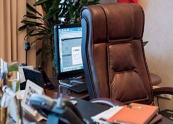 İcra Hakimiyyətinin iki vəzifəli şəxsi işdən çıxarıldı