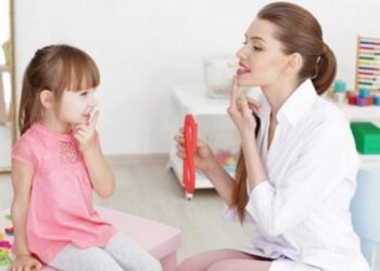 Uşaqların nitq və inkişaf problemləri nədən yaranır? – Loqoped Mətanət Məcidova səbəbləri açıqladı