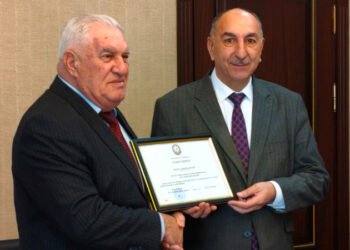 İcra başçısı yeni təyin etdiyi köməkçisini işdən çıxardı