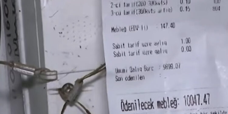 Məcburi köçkündən ev sahibinə 10 minlik "hədiyyə" - VİDEO