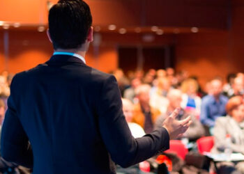 İki universitetin statusu dəyişdiriləcək