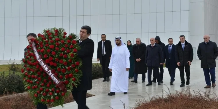 Ərəb Parlamentinin prezidenti Fəxri xiyabanı və Zəfər parkını ziyarət etdi - FOTOLAR