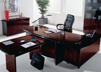 Bu universitet nazirlər yetişdirir – FOTO