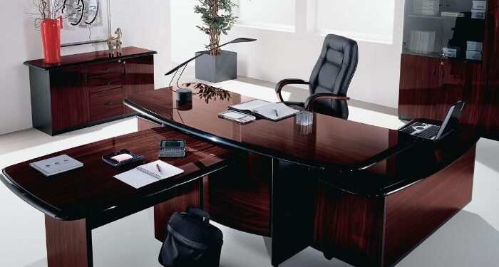 Bu universitet nazirlər yetişdirir - FOTO