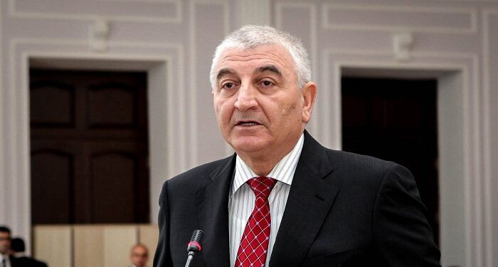 Məzahir Pənahovun son ili: Onun yerinə bu şəxslərdən biri gələcək