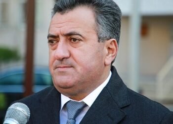 Abdin Fərzəliyev 6 nəfəri işdən çıxardı