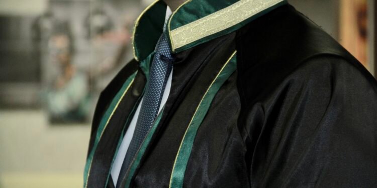 Azərbaycanda vəkil vəfat etdi - FOTO