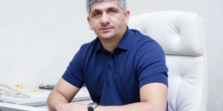 Müşfiq Abbasov azadlığa çıxdı