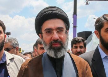 Xameneinin vurulduğu təsdiqləndi – Ayaqları amputasiya olunub