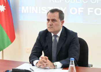 Azərbaycan səfirliyi İranda fəaliyyətini dayandırdı