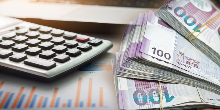 Tanınmış aparıcının həyat yoldaşına 2,4 milyonluq sifariş 