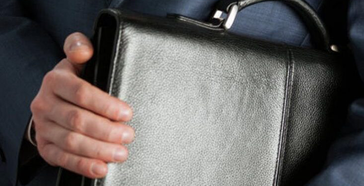 Bu rayonun icra başçısı 46 nəfəri vəzifədən azad etdi