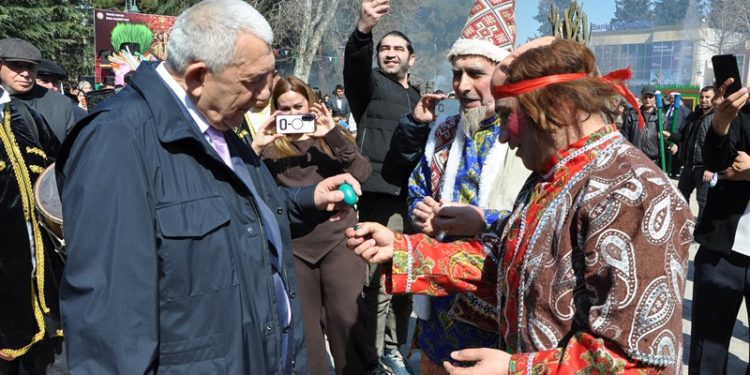 Məmməd Məmmədovun 17 min manatlıq Novruz şənliyi