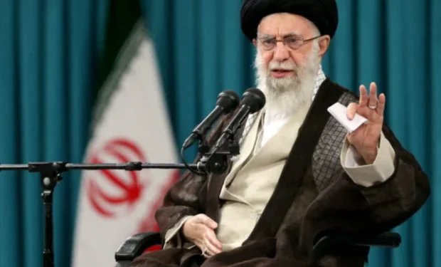 Xameneinin ölümündən 23 dəqiqə öncəki görüntüsü - FOTO