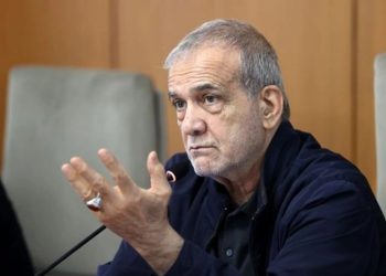 Pezeşkiandan Müctəba Xameneinin yaralanması xəbərlərinə REAKSİYA