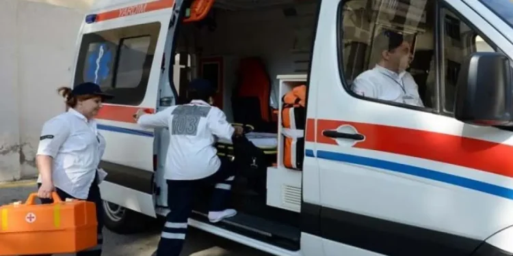 Bakıda 11-ci sinif şagirdi yoldaşını BIÇAQLADI - İDDİA