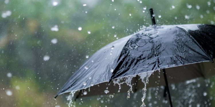 Hava ilə bağlı xəbərdarlıq: intensiv yağış yağacaq, güclü külək əsəcək