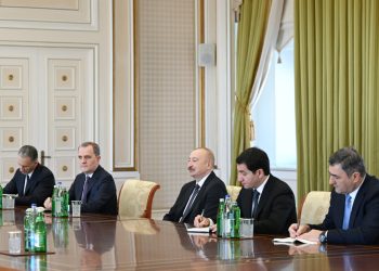 İlham Əliyev Qazaxıstanın xarici işlər və nəqliyyat nazirlərini qəbul etdi – FOTO
