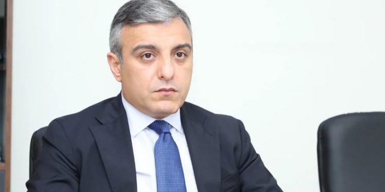 Vüsal Nəsirli iki idarə rəisini işdən çıxardı
