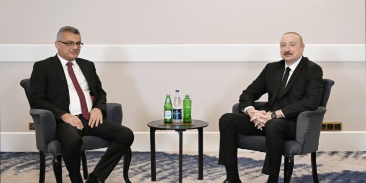 Dövlət başçısı Antalyada Şimali Kipr Prezidenti ilə görüşdü