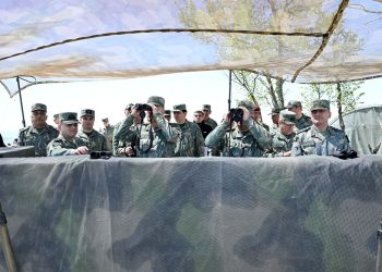 Zakir Həsənov hərbi hissələri yoxladı - Tapşırıqlar verdi