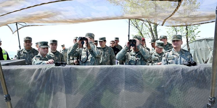 Zakir Həsənov hərbi hissələri yoxladı - Tapşırıqlar verdi