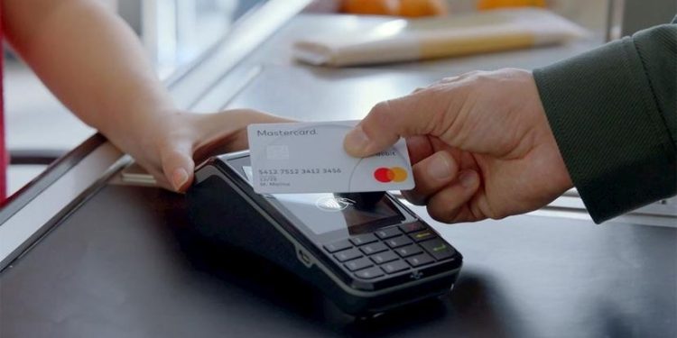 Bank kartları ilə bağlı YENİ QƏRAR: Tariflər iyunun 1-dən dəyişəcək