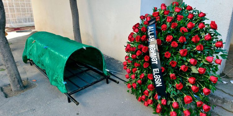 Azərbaycanda vəzifəli şəxs VƏFAT ETDİ – FOTO