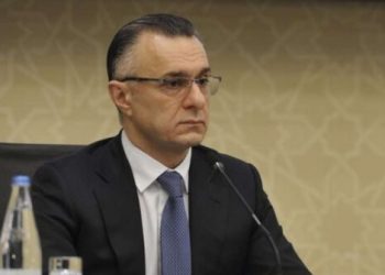 Nazir bu institutun xanım direktorunu vəzifəsindən çıxardı – FOTO